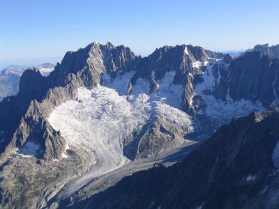 Glacier de Talefre, les Drus, la Verte, les Droites et les Coutes.